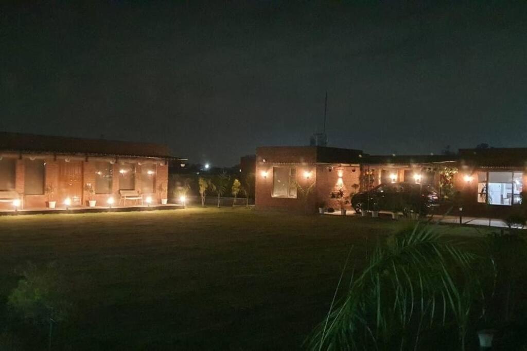 Vila M&M Farm Rohtak Exteriér fotografie