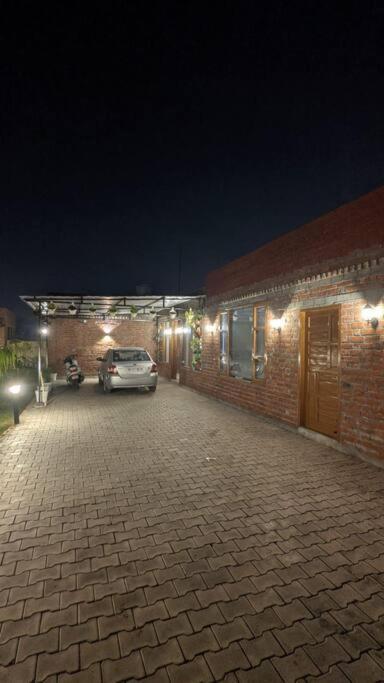 Vila M&M Farm Rohtak Exteriér fotografie